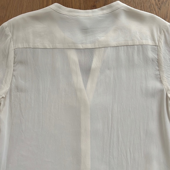 TOMMY BAHAMA Silk Cream V-Neck Belted Shirt Dress - Size Small - Picture 12 of 14